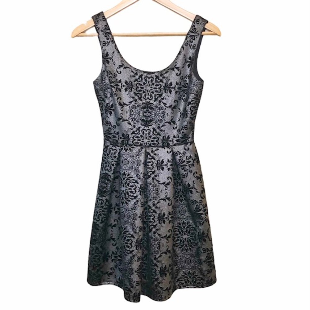 AQUA Sleeveless Dress Blk/Silver Sz S